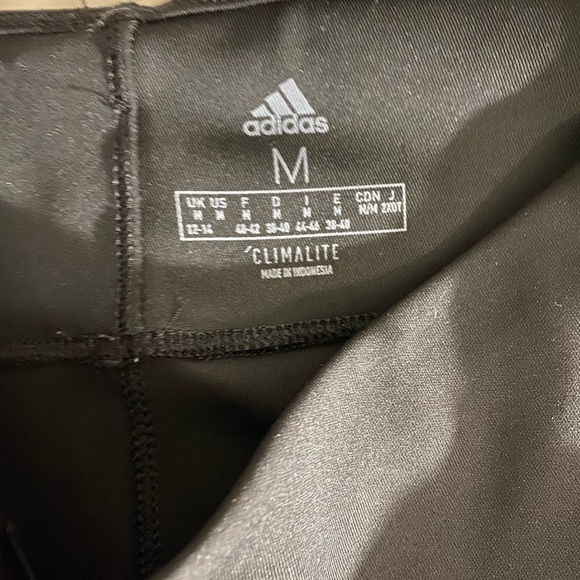 Running pants - Picture 3 of 3